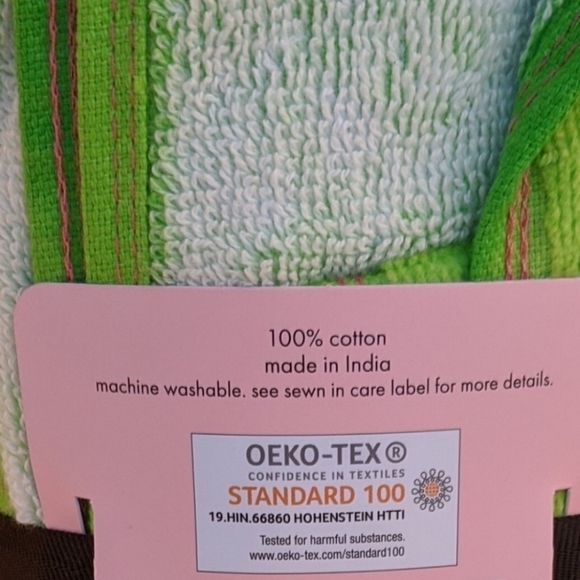 Kate Spade Luxuriously Oversized Beach Towel - Picture 5 of 8